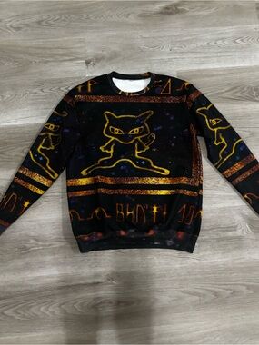Pokémon Mew Graphic Crewneck Sweater